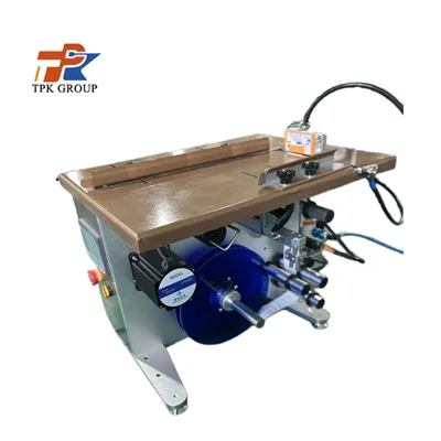 Mesin pelabelan sisi kadbod